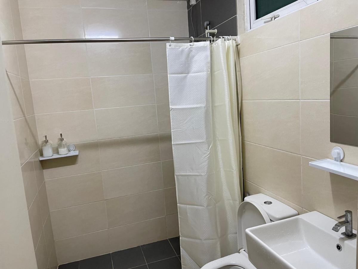 Minimalist Loft2 Decentrum Wifinetflix Kajang Kültér fotó