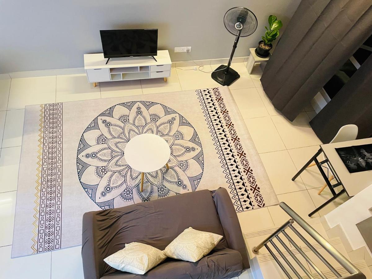 Minimalist Loft2 Decentrum Wifinetflix Kajang Kültér fotó